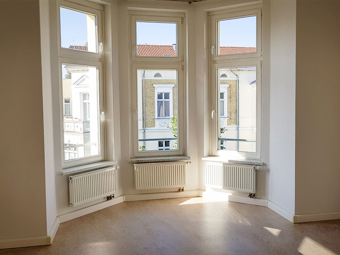 3-zimmer-wohnung-augustastrasse-wohnunzimmer » Neuwo